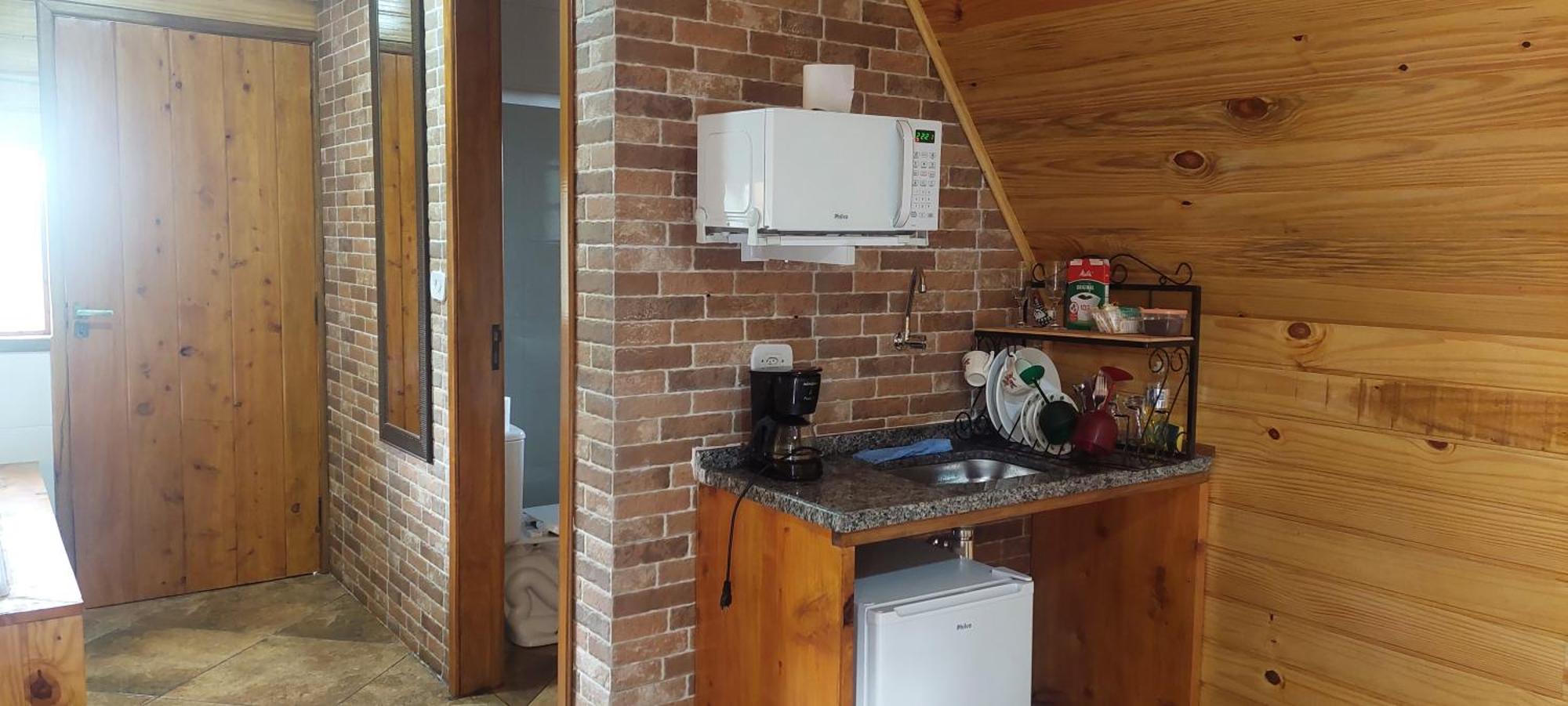 Chale Com Hidromassagem Da Vick Hotel Campos do Jordao Exterior photo